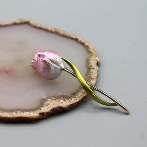 Jewelry pin brooch pink tulip flower Spring elegant beautiful simple minimalist